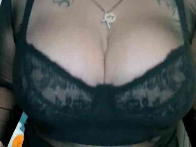 Leilabeayte24 webcam