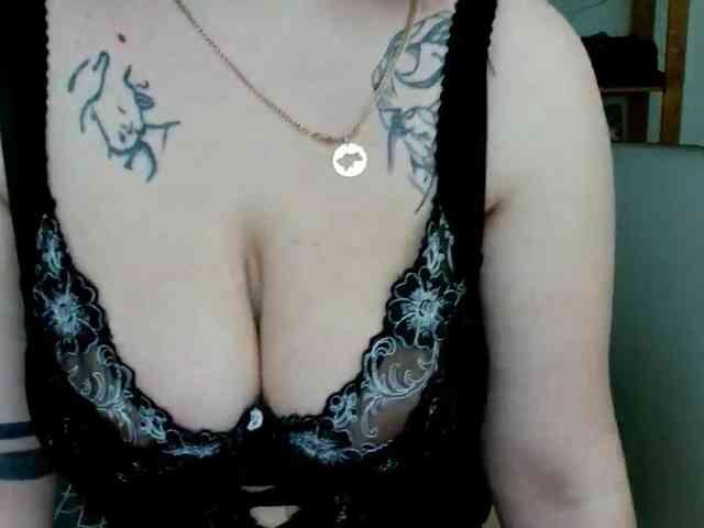 Leilabeayte24 webcam