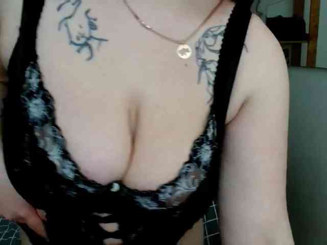Leilabeayte24 webcam