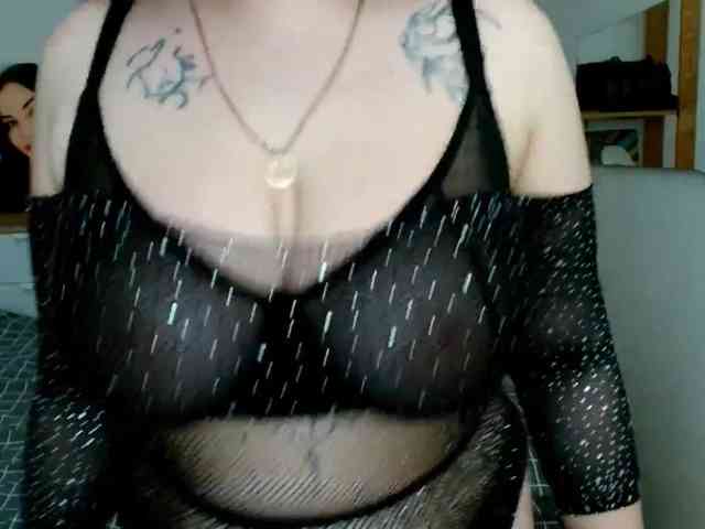 Leilabeayte24 webcam