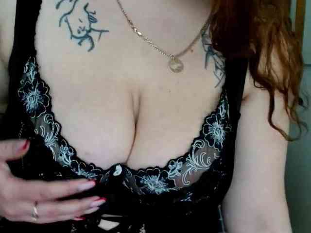 Leilabeayte24 webcam