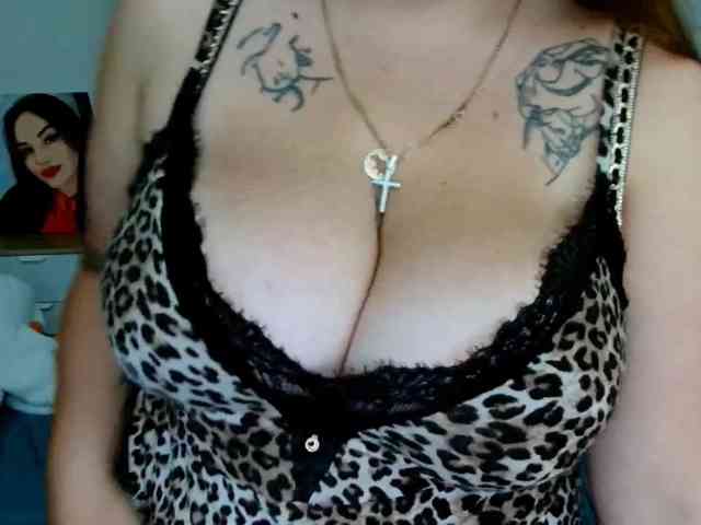 Leilabeayte24 webcam