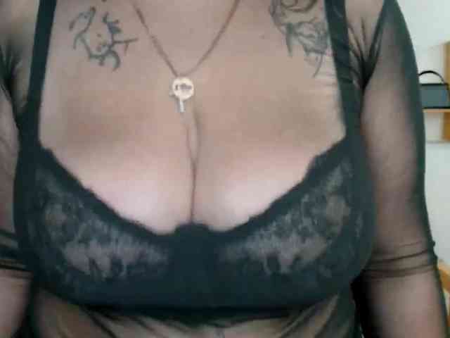 Leilabeayte24 webcam
