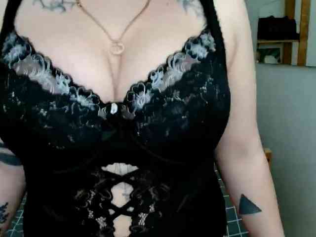 Leilabeayte24 webcam