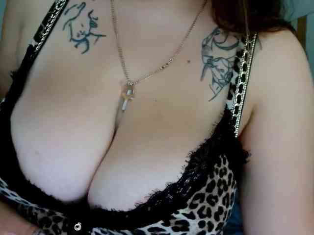 Leilabeayte24 webcam