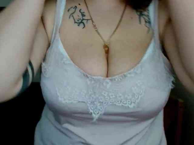 Leilabeayte24 webcam
