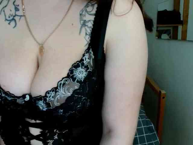 Leilabeayte24 webcam