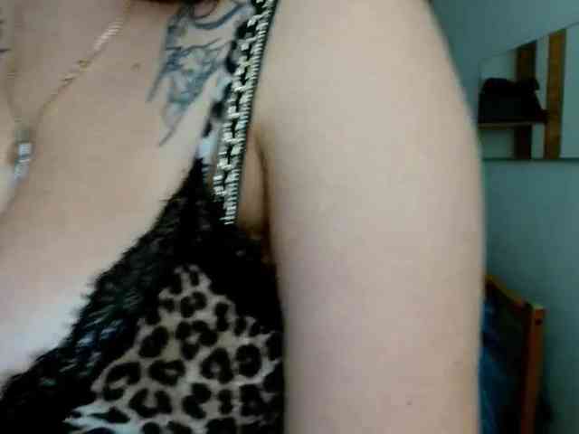Leilabeayte24 webcam