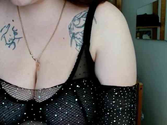 Leilabeayte24 webcam