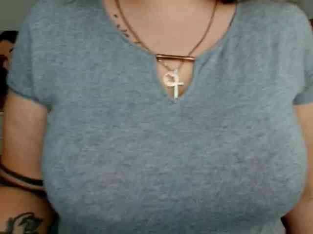 Leilabeayte24 webcam