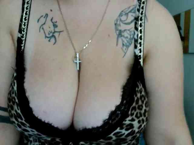 Leilabeayte24 webcam