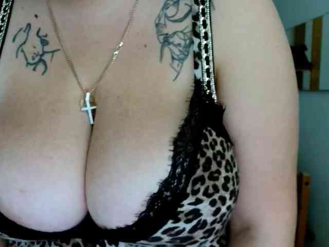 Leilabeayte24 webcam