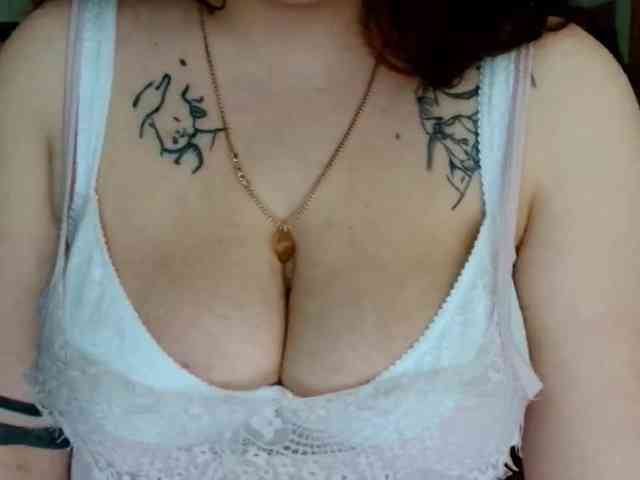 Leilabeayte24 webcam