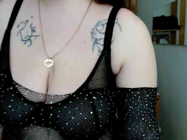 Leilabeayte24 webcam