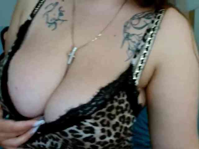 Leilabeayte24 webcam
