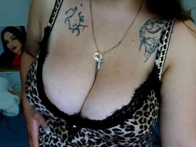 Leilabeayte24 webcam