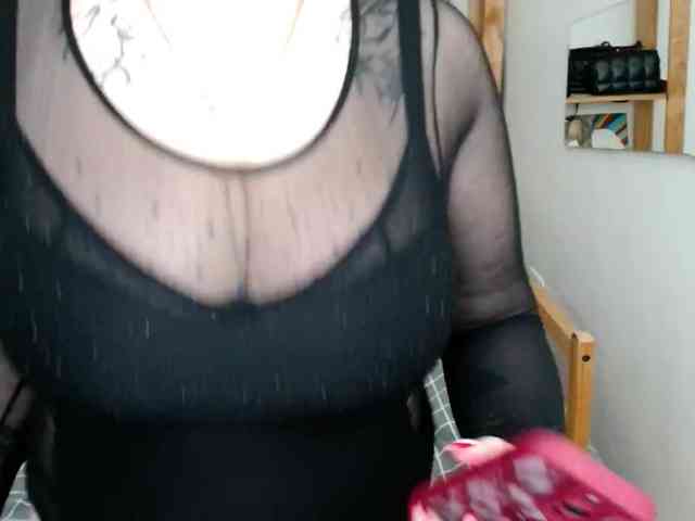 Leilabeayte24 webcam