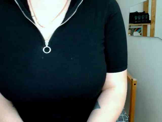 Leilabeayte24 webcam