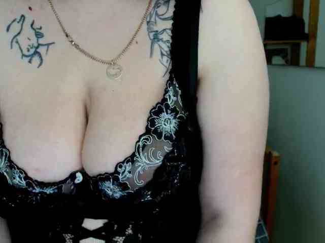 Leilabeayte24 webcam