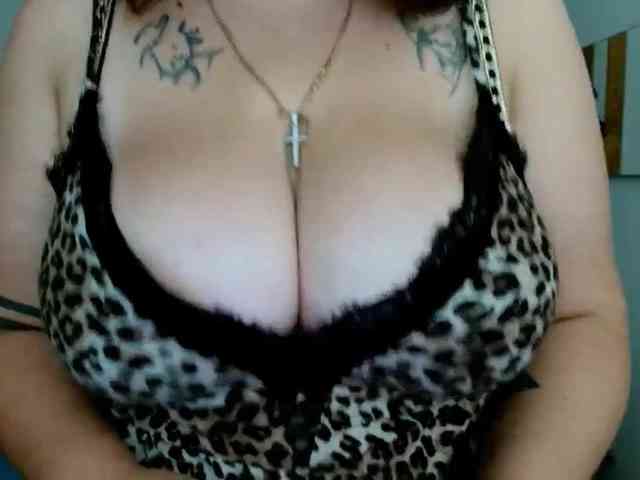 Leilabeayte24 Live Webcam on BongaCams