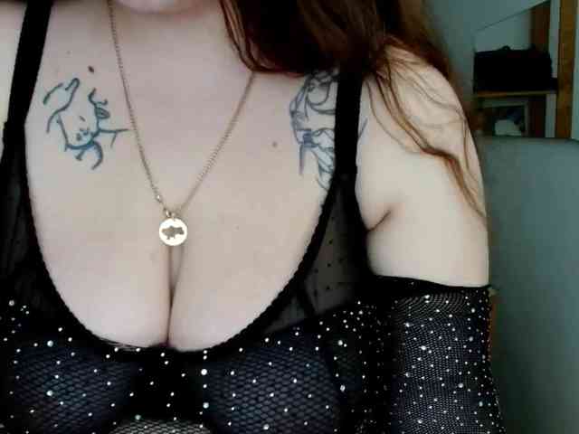 Leilabeayte24 webcam