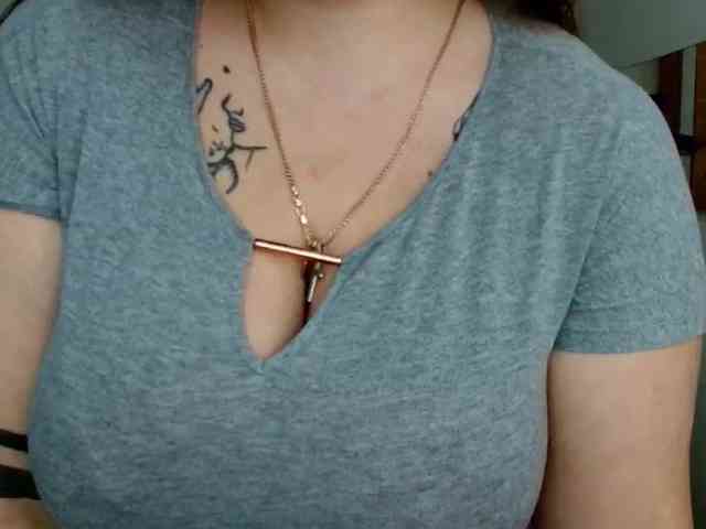 Leilabeayte24 webcam