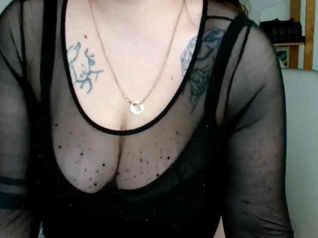 Leilabeayte24 webcam