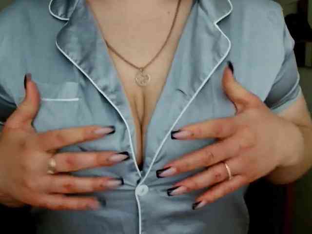 Leilabeayte24 webcam