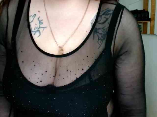 Leilabeayte24 webcam