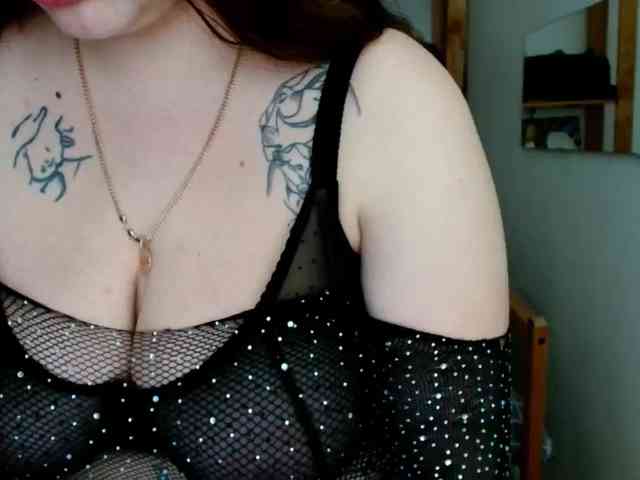 Leilabeayte24 webcam