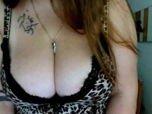 Leilabeayte24 webcam