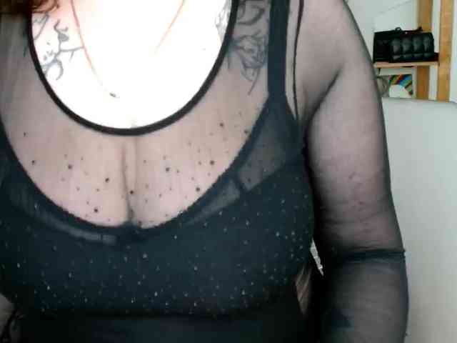 Leilabeayte24 webcam