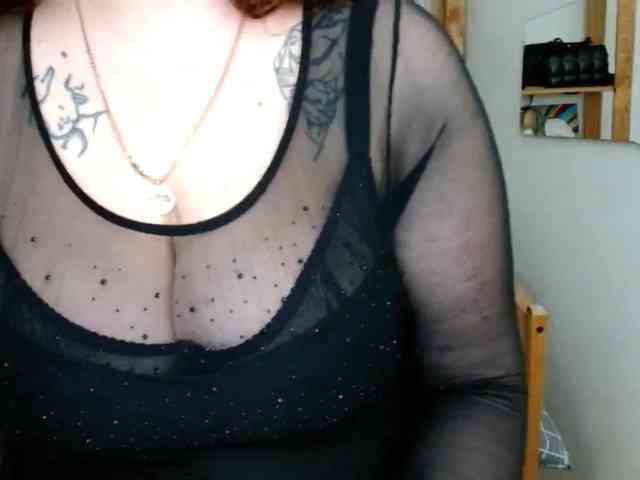 Leilabeayte24 webcam