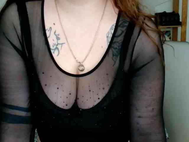 Leilabeayte24 webcam