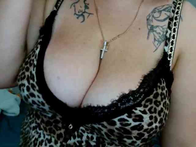 Leilabeayte24 webcam