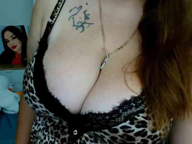 Leilabeayte24 webcam