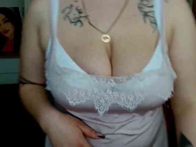 Leilabeayte24 webcam