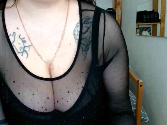 Leilabeayte24 webcam