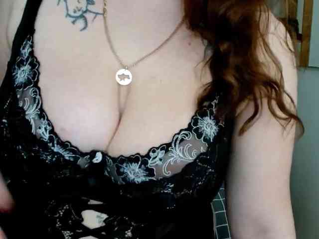 Leilabeayte24 webcam