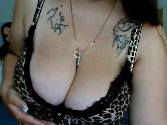 Leilabeayte24 webcam