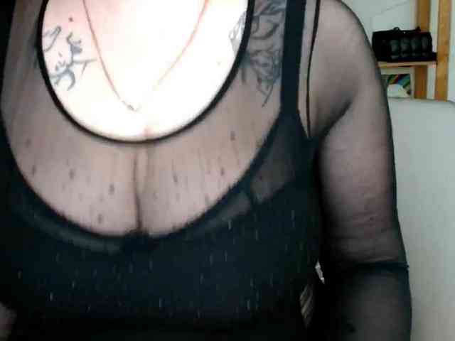 Leilabeayte24 webcam