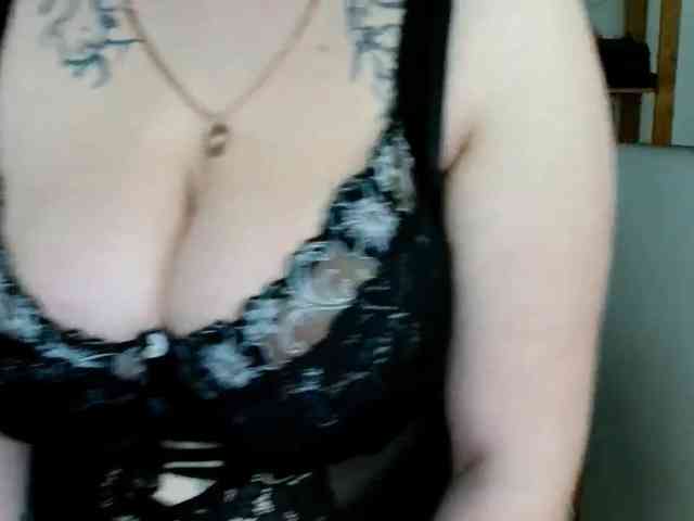 Leilabeayte24 webcam