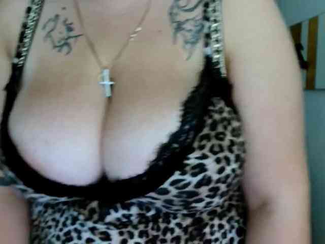 Leilabeayte24 webcam