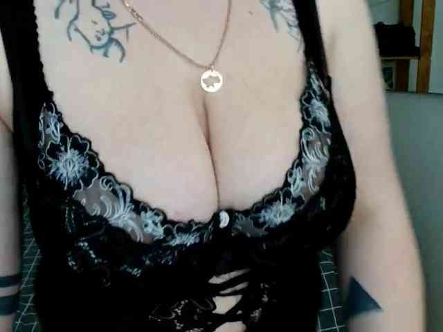 Leilabeayte24 webcam