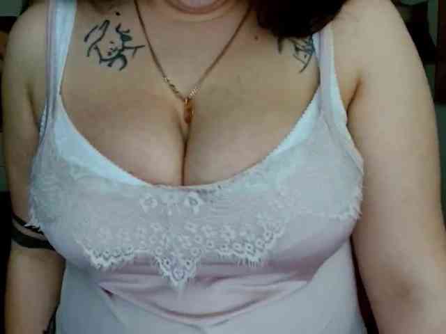 Leilabeayte24 webcam