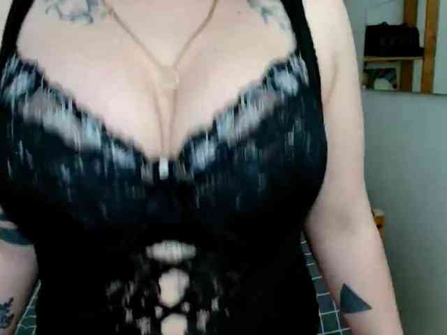 Leilabeayte24 webcam