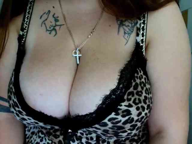 Leilabeayte24 webcam