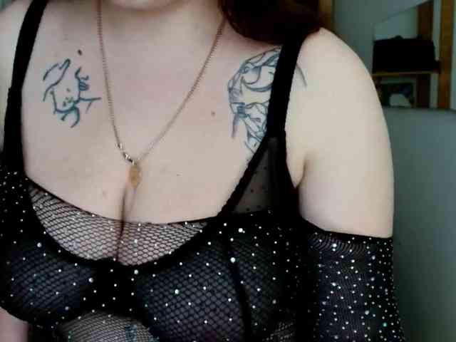 Leilabeayte24 webcam