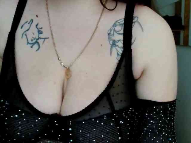 Leilabeayte24 webcam