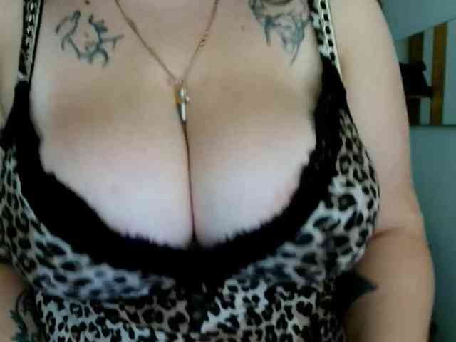 Leilabeayte24 webcam